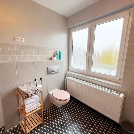Mien Hus, 2 * Busum